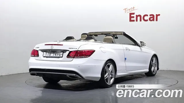 Mercedes-Benz E-Class 2015 thumb 6