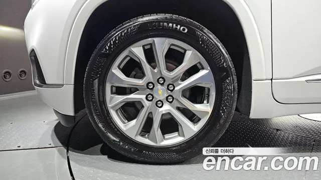 Chevrolet Traverse 2019 thumb 2