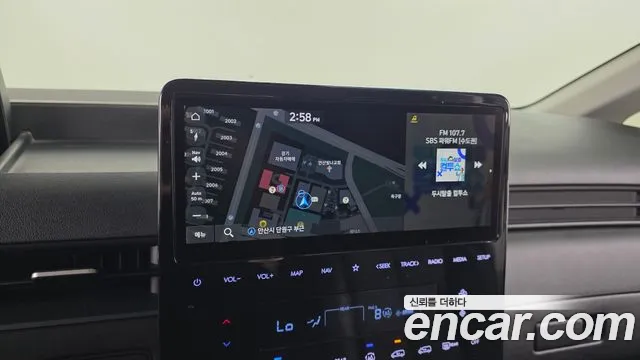 Hyundai Staria 2021 thumb 8