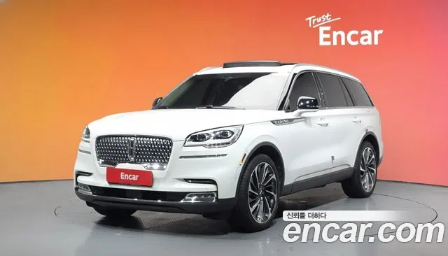 Lincoln Aviator 2022 thumb 12