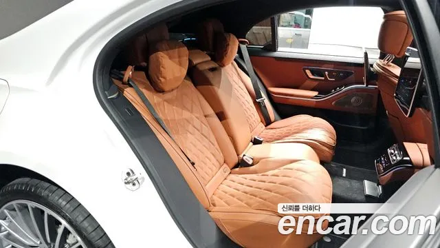 Mercedes-Benz S-Class 2024 thumb 10
