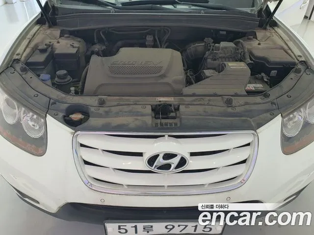 Hyundai Санта Фе 2011 thumb 9