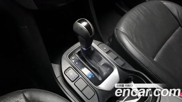 Hyundai Санта Фе 2013 thumb 11
