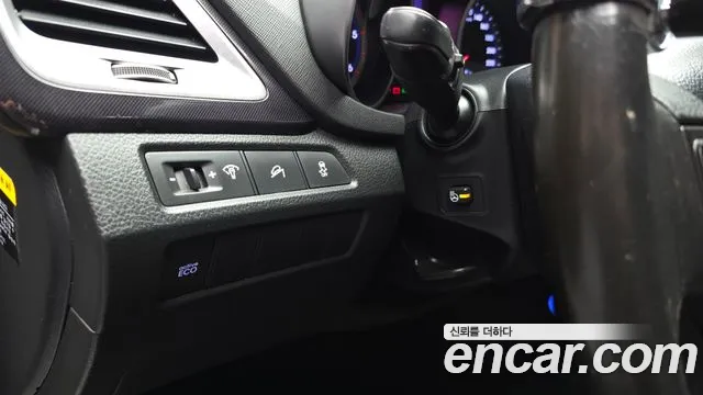 Hyundai Санта Фе 2013 thumb 5