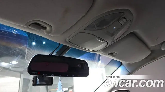 Hyundai Санта Фе 2013 thumb 8