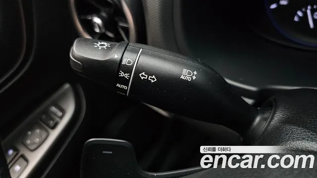 Hyundai Kona 2023 thumb 5