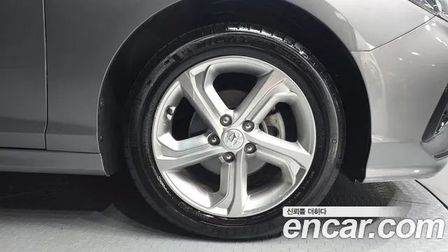 Hyundai Sonata 2017 thumb 3