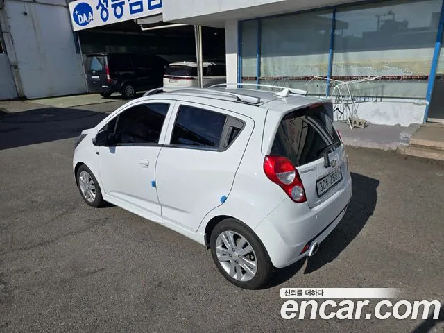 Chevrolet Spark 2013 thumb 2