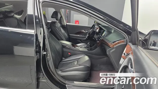 Hyundai Aslan 2015 thumb 11