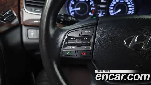 Hyundai Aslan 2015 thumb 2