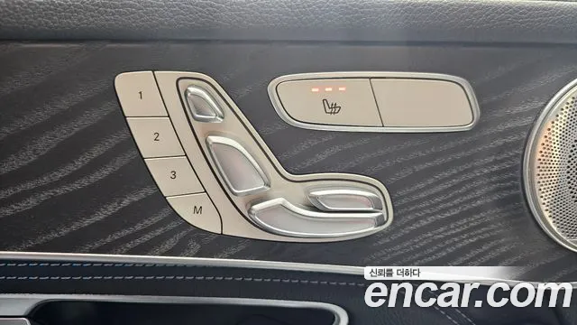 Mercedes-Benz GLC 2018 thumb 12