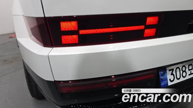 Hyundai Santa Fe 2025 thumb 2