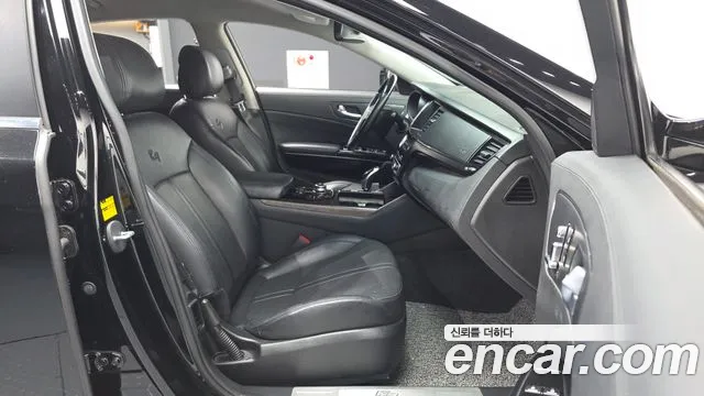 Kia K9 2012 thumb 10