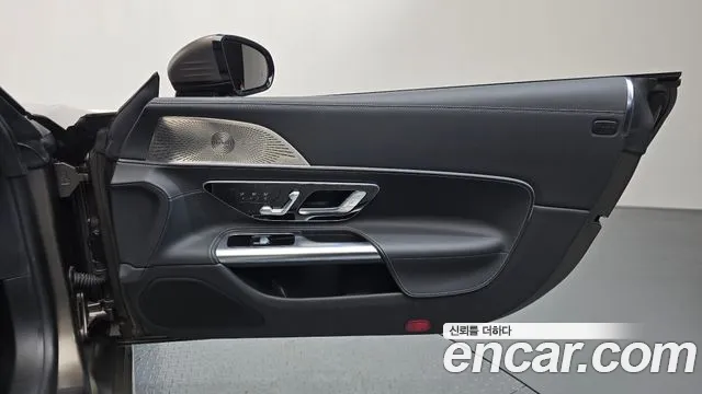 Mercedes-Benz SL-Класс 2023 thumb 12