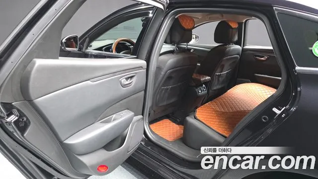 Renault SM6 2019 thumb 11