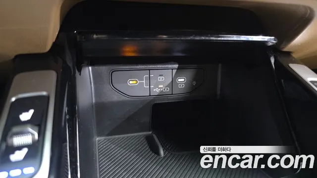 Kia Sorento 2023 thumb 3