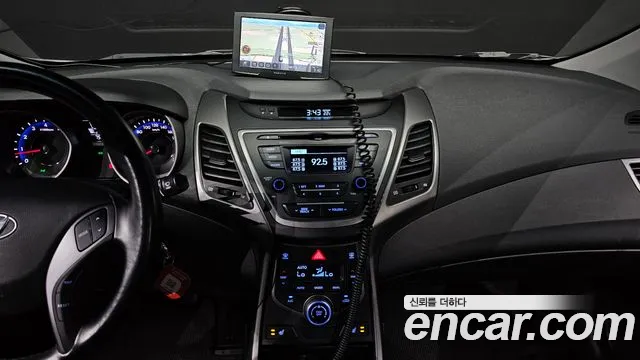 Hyundai Elantra 2015 thumb 11