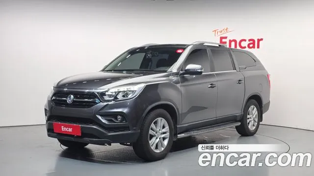 KGM Rexton 2018 thumb 8