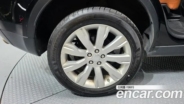 Land Rover Discovery Sport 2015 thumb 6