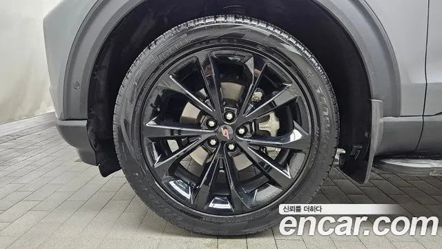 Ford Explorer 2021 thumb 8