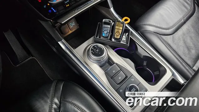 Ford Explorer 2021 thumb 9