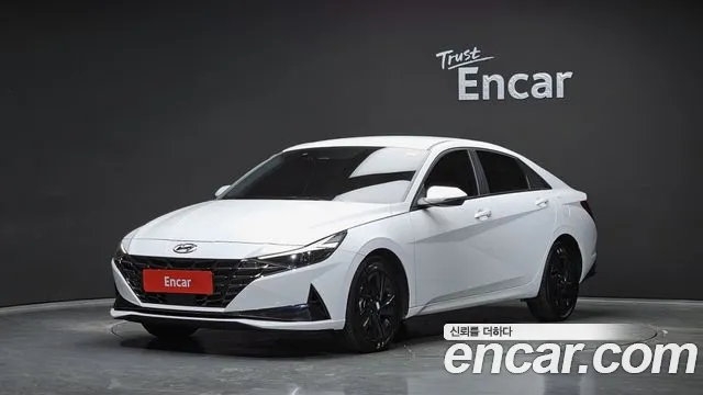 Hyundai Elantra 2023 thumb 9