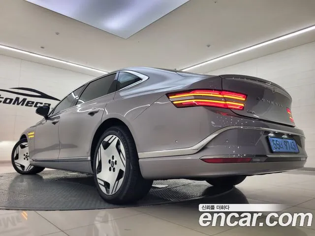 Genesis G80 2025 thumb 2