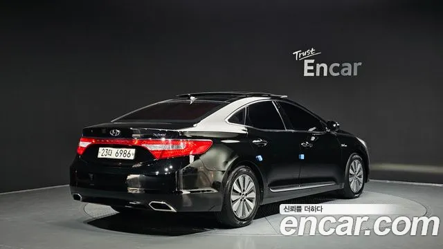 Hyundai Grandeur 2015 thumb 9