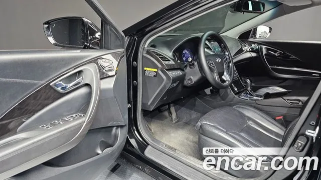 Hyundai Grandeur 2015 thumb 5