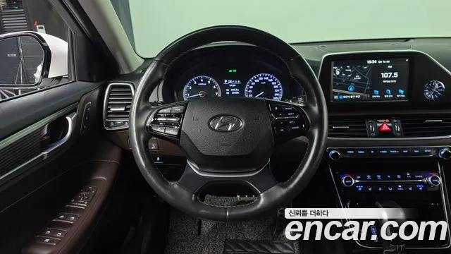 Hyundai Grandeur 2018 thumb 12