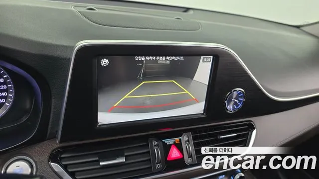 Hyundai Grandeur 2018 thumb 11