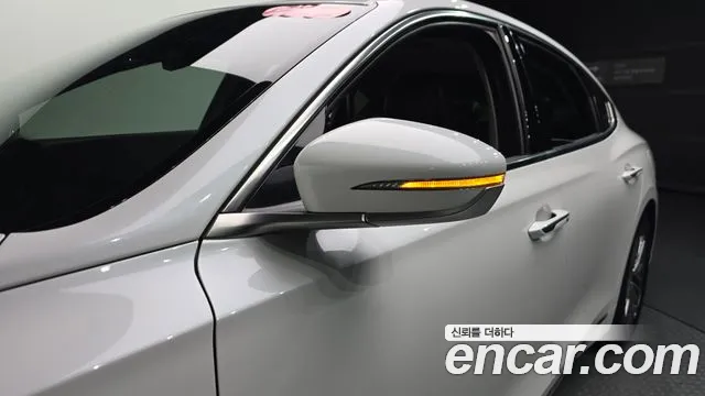 Hyundai Grandeur 2018 thumb 9