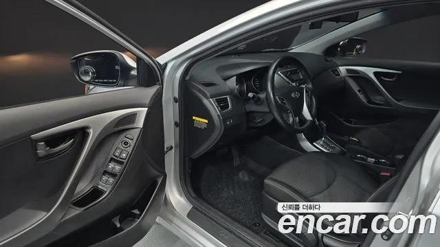 Hyundai Avante 2012 thumb 10
