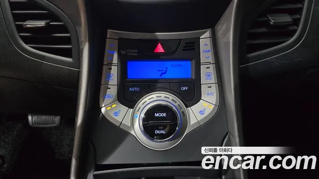 Hyundai Avante 2012 thumb 8