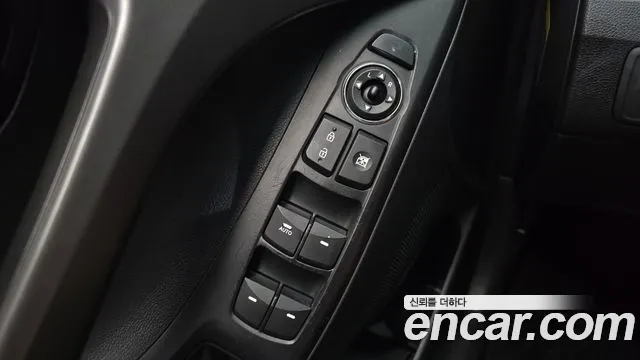 Hyundai Avante 2012 thumb 5
