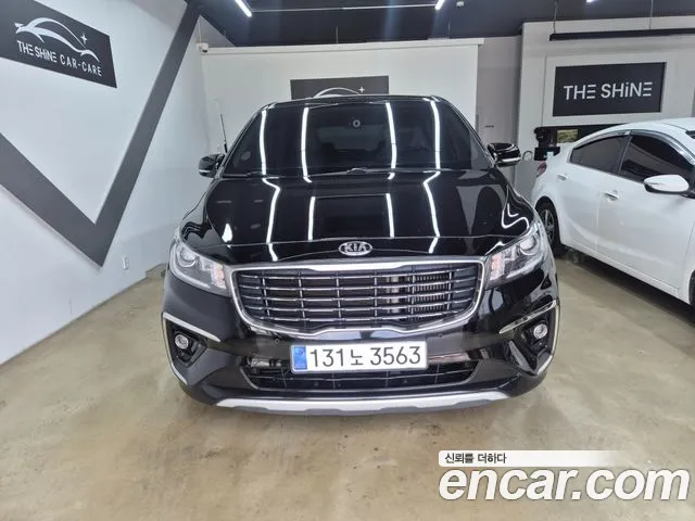 Kia Carnival 2019 thumb 6