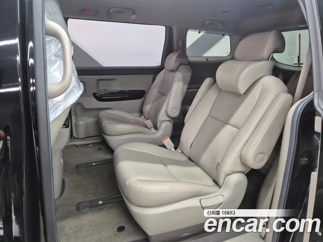 Kia Carnival 2019 thumb 7