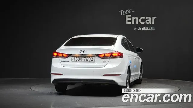 Hyundai Avante 2016 thumb 4
