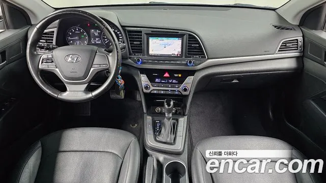 Hyundai Avante 2016 thumb 7