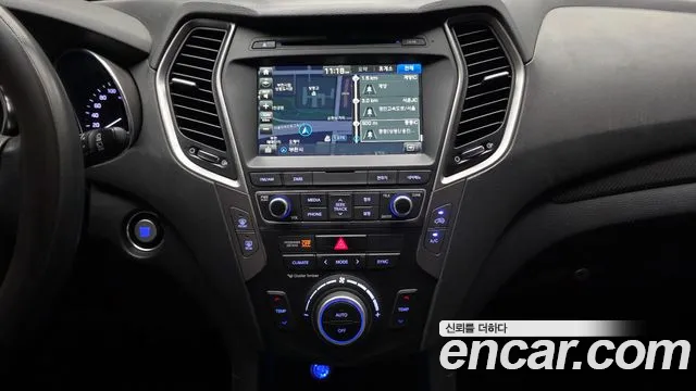 Hyundai Santafe 2015 thumb 4