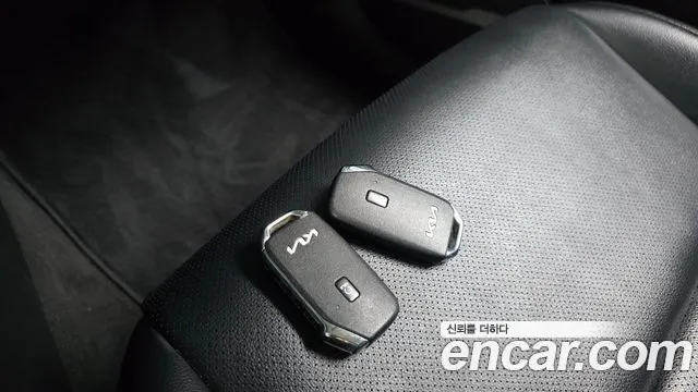 Kia Hybrid 2022 thumb 7