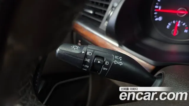 Kia K7 2016 thumb 10