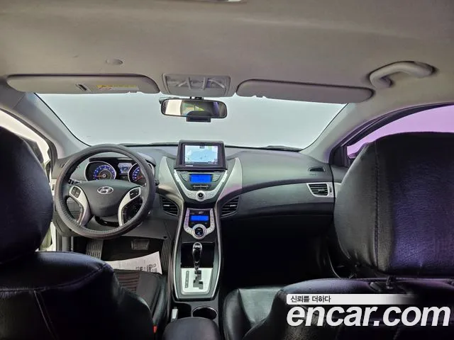 Hyundai Avante 2011 thumb 2