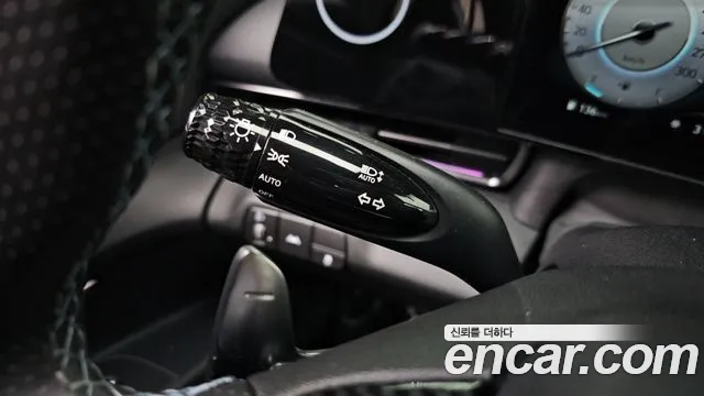 Hyundai Elantra 2022 thumb 9
