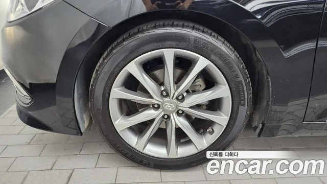 Hyundai Grandeur 2016 thumb 4