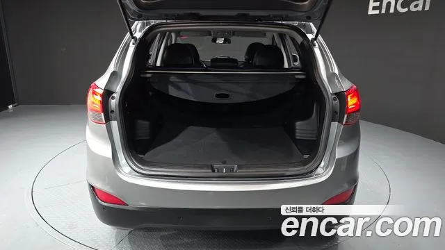 Hyundai ix 2011 thumb 2