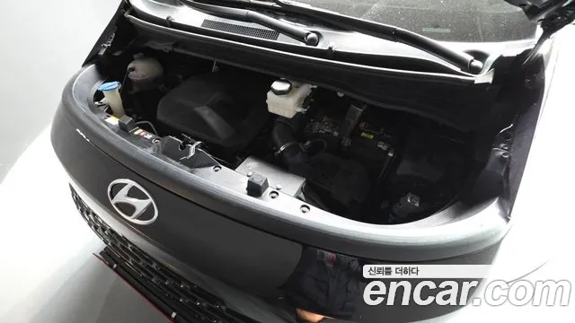 Hyundai Staria 2022 thumb 6