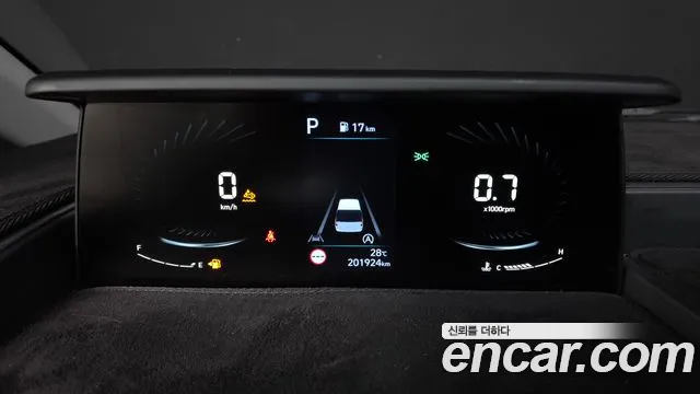 Hyundai Staria 2022 thumb 8