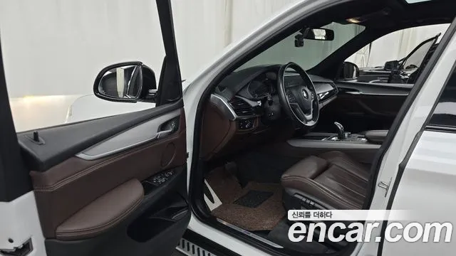 BMW X5 2018 thumb 8