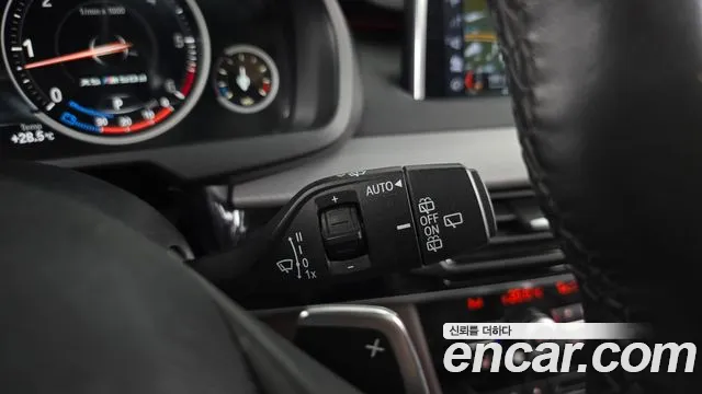 BMW X5 2018 thumb 3